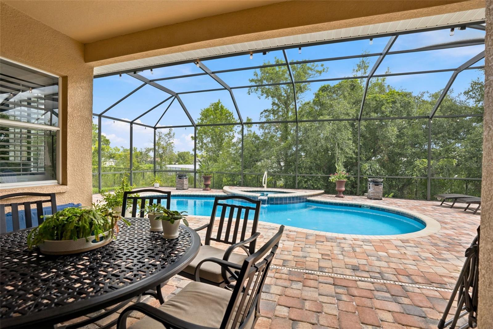 Covered outdoor lanai for entertaining family and friends!