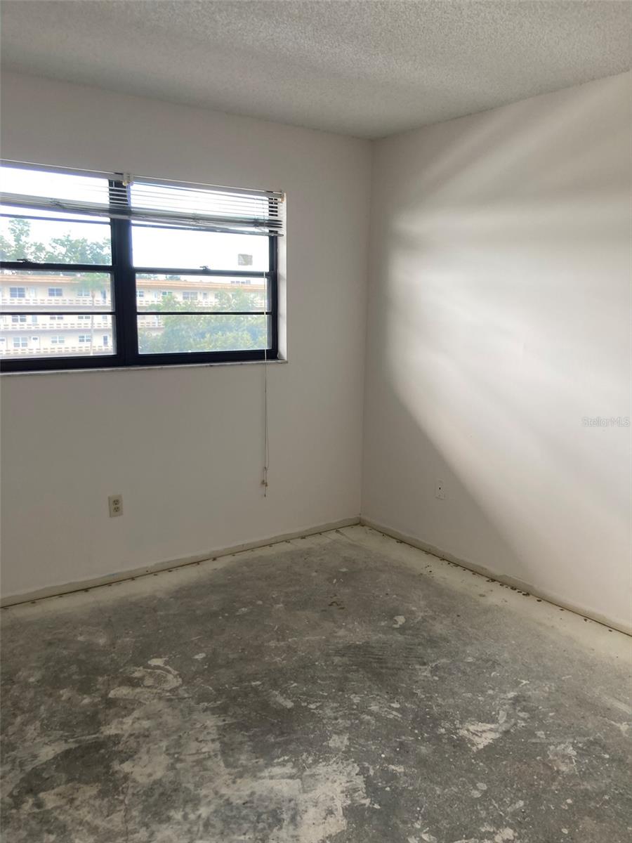 Second bedroom