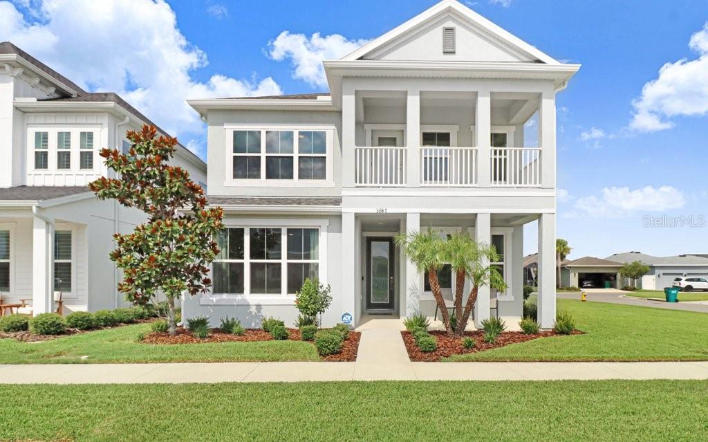 TB8523743