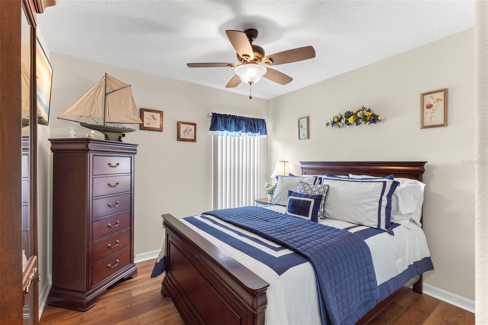 Second bedroom