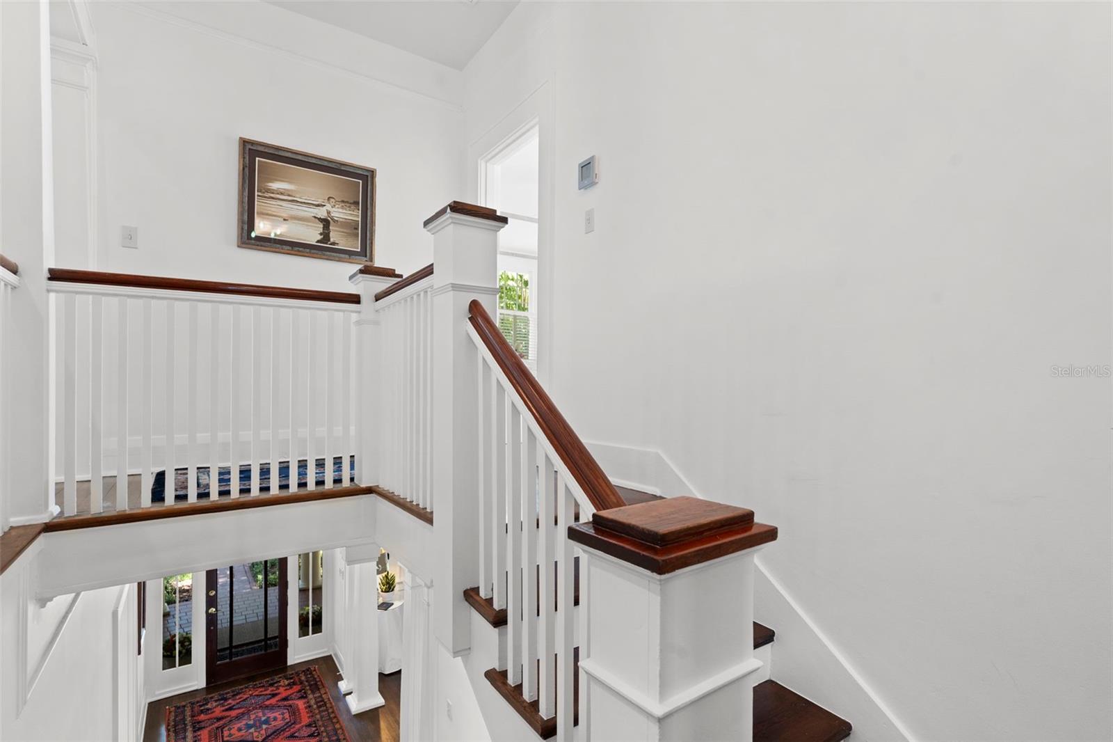 TB8523834