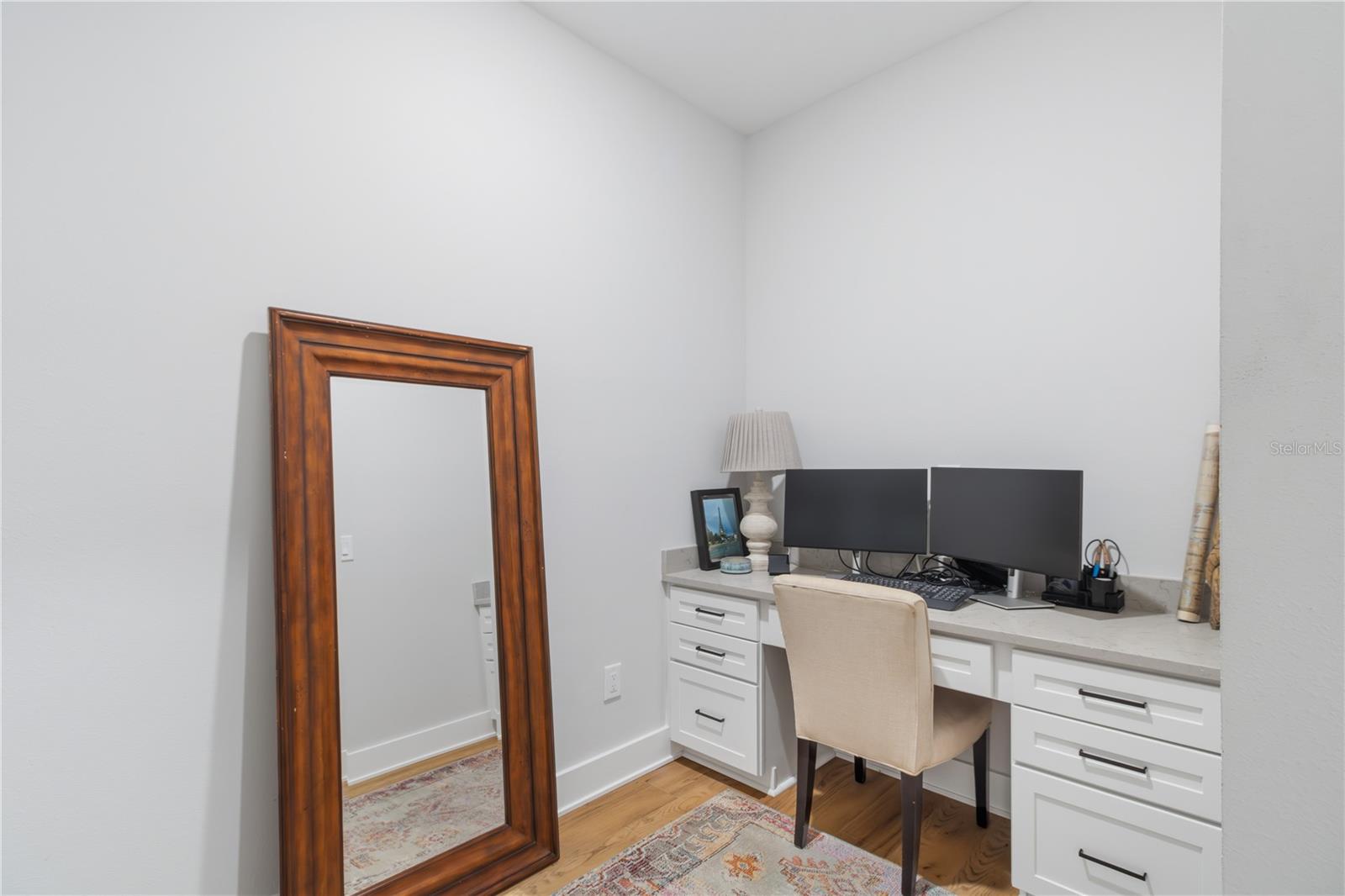 Office | Den