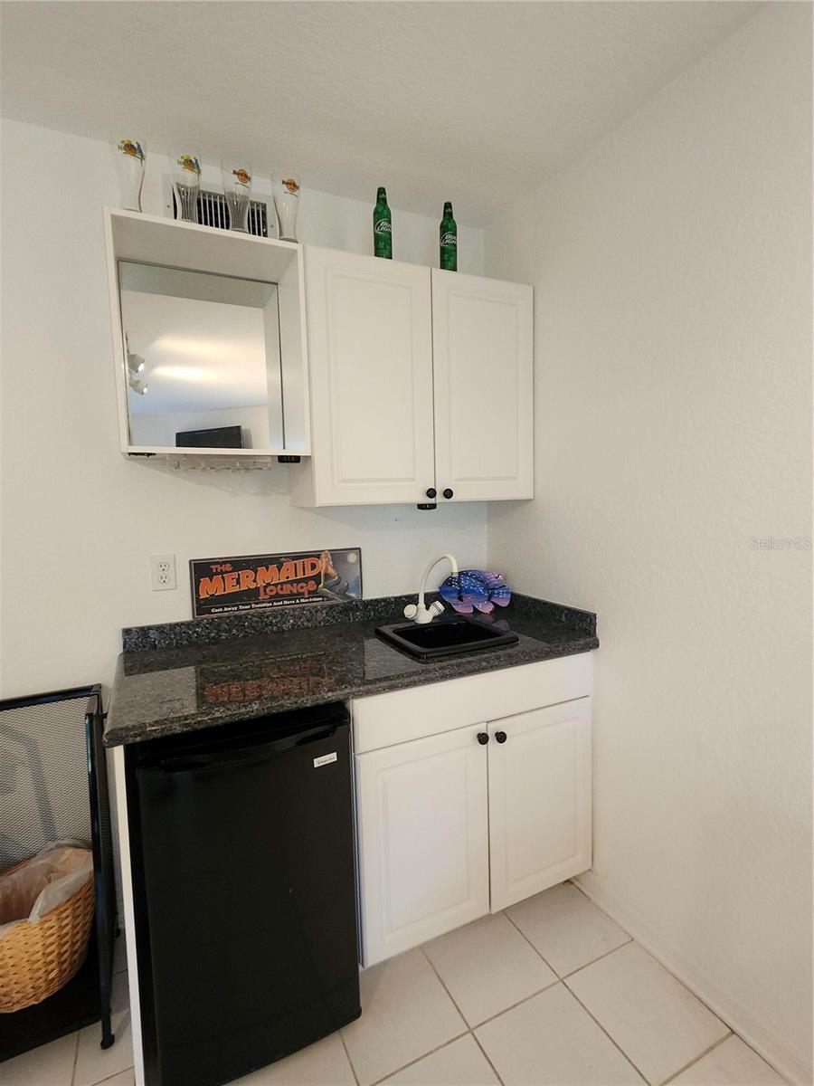 has small kitchenette
