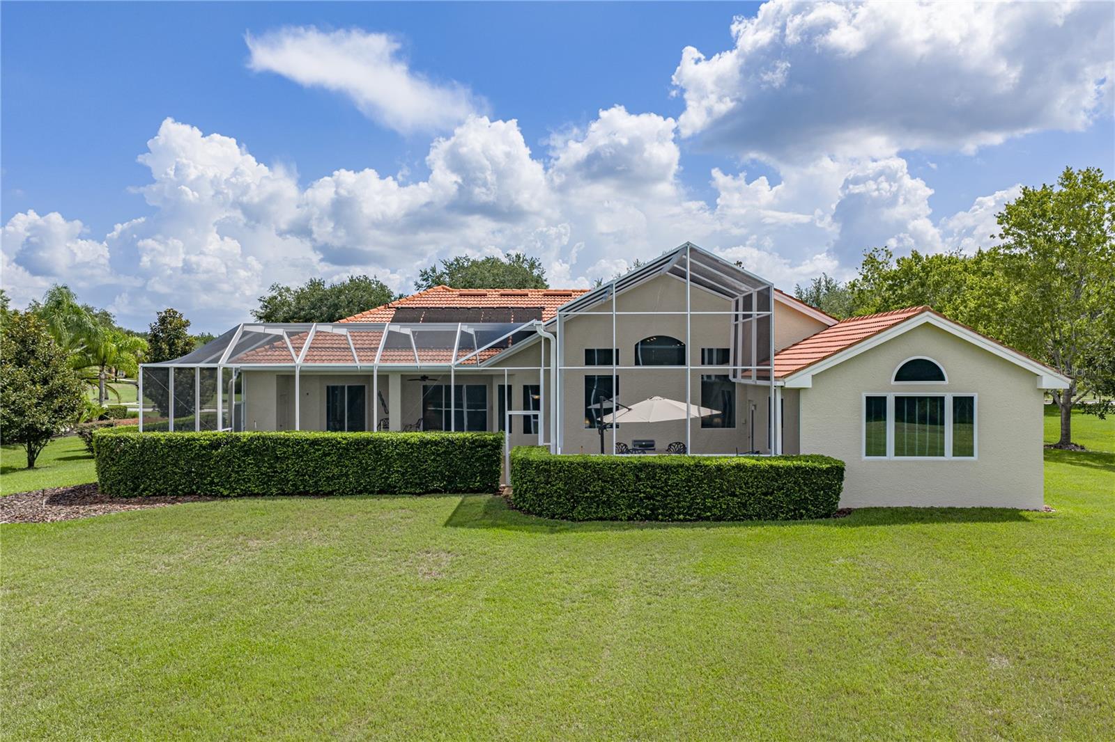 TB8524027