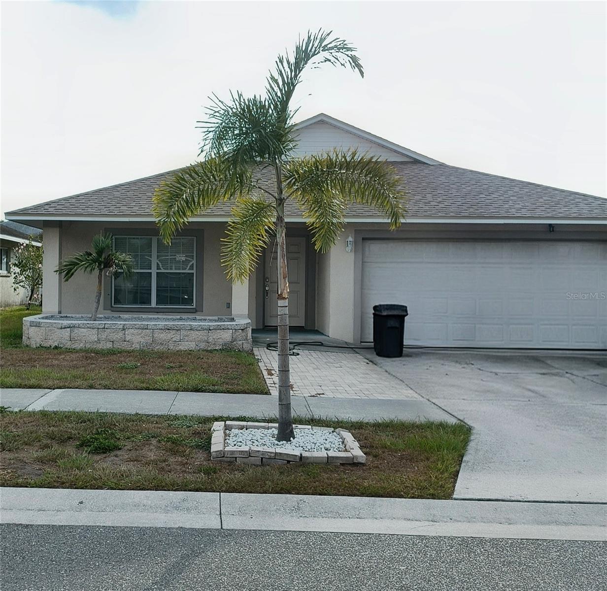 TB8524036