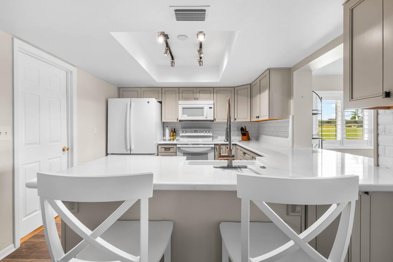 Breakfast Bar