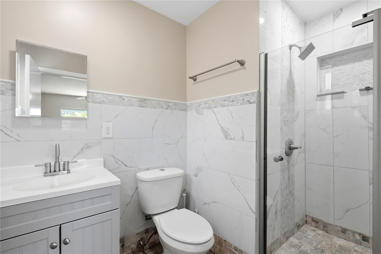 primary bedroom ensuite