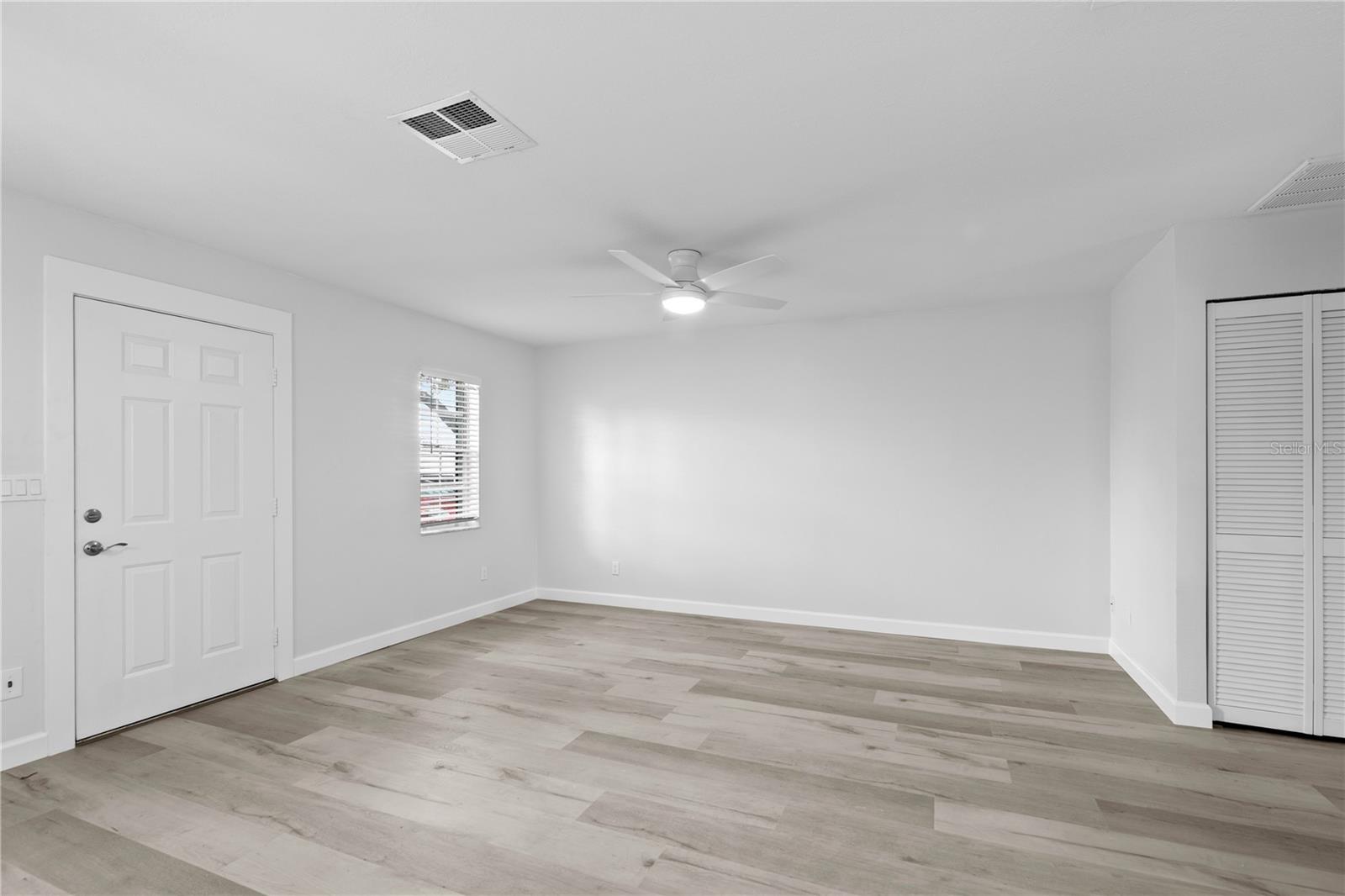 6225 Elmhurst Dr. Great Room IV