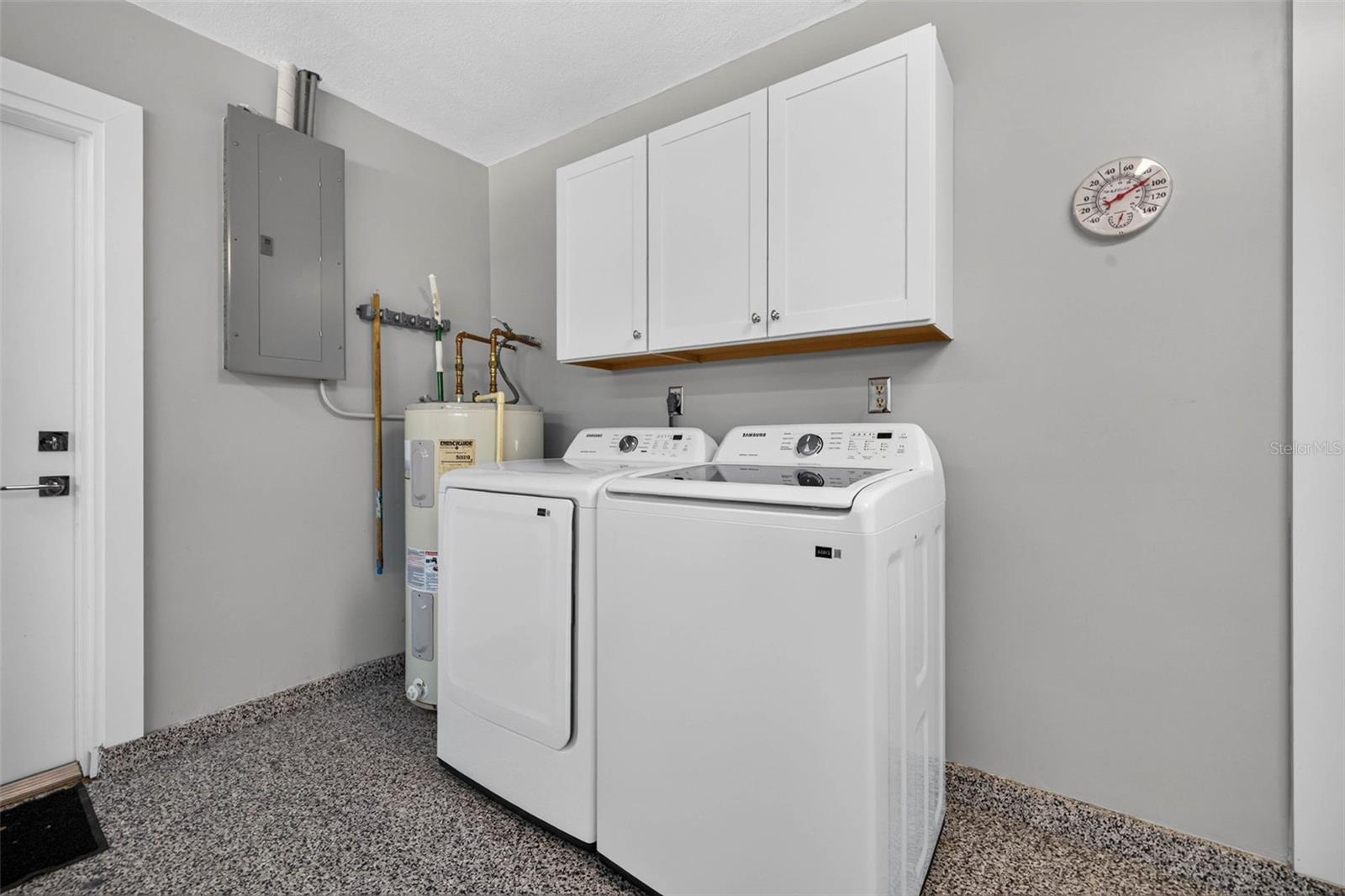 Washer/Dryer
