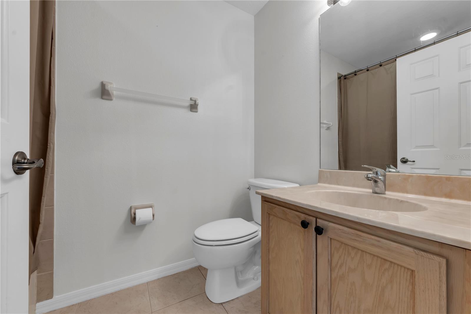 BATHROOM 2 FOR SECONDARY BEDROOMS