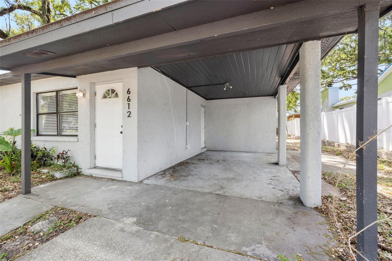 Carport