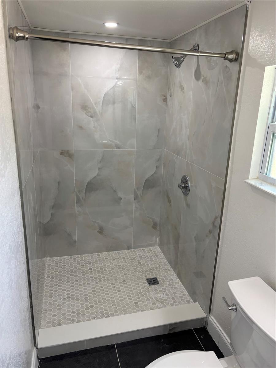 Owners Shower