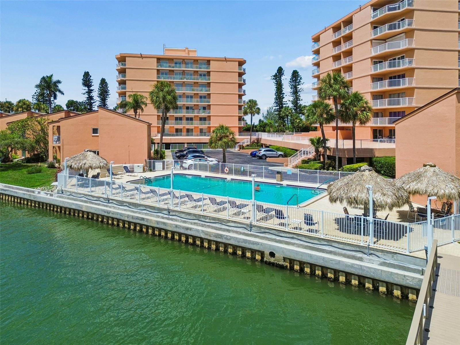 Welcome home to your tropical oasis!