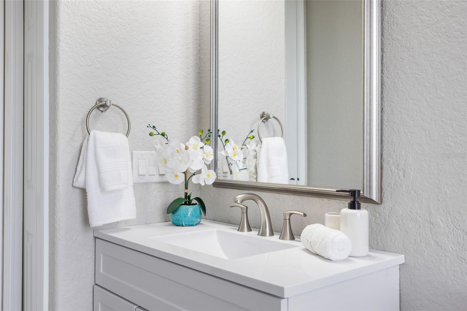 2nd floor bathroom