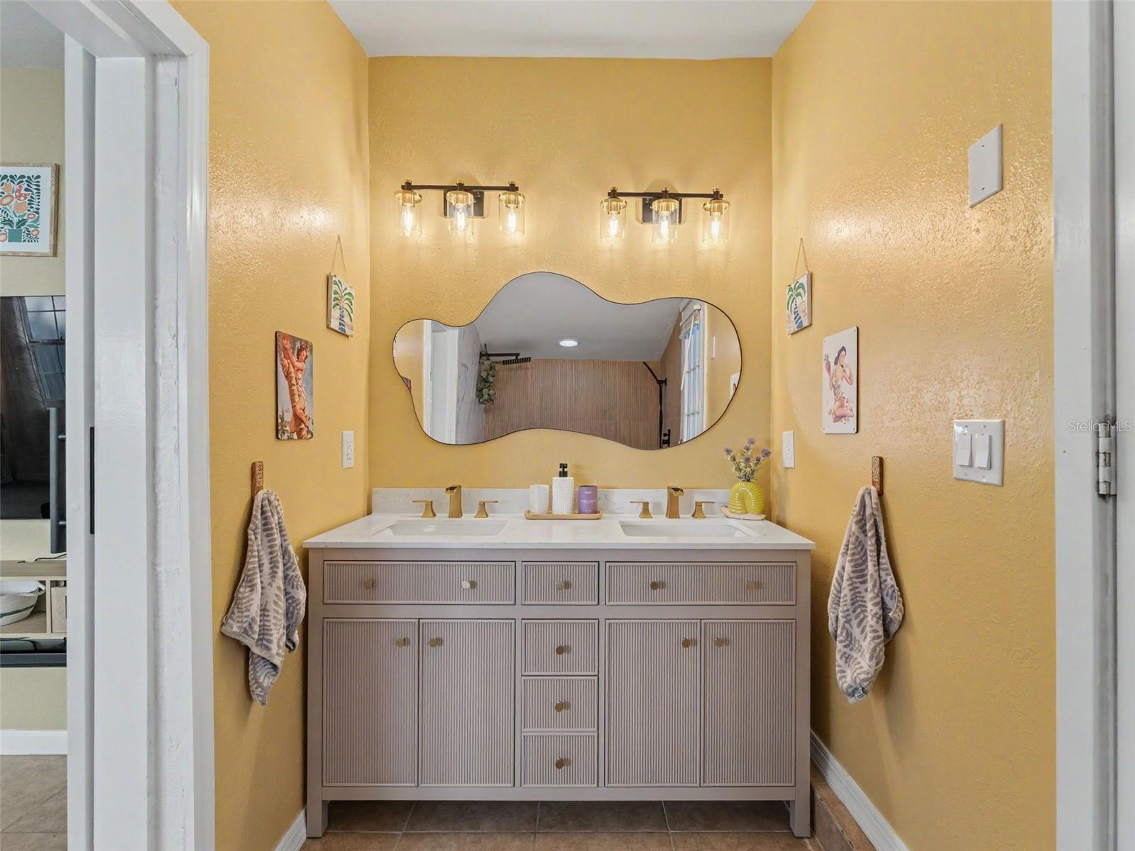 dual vanity