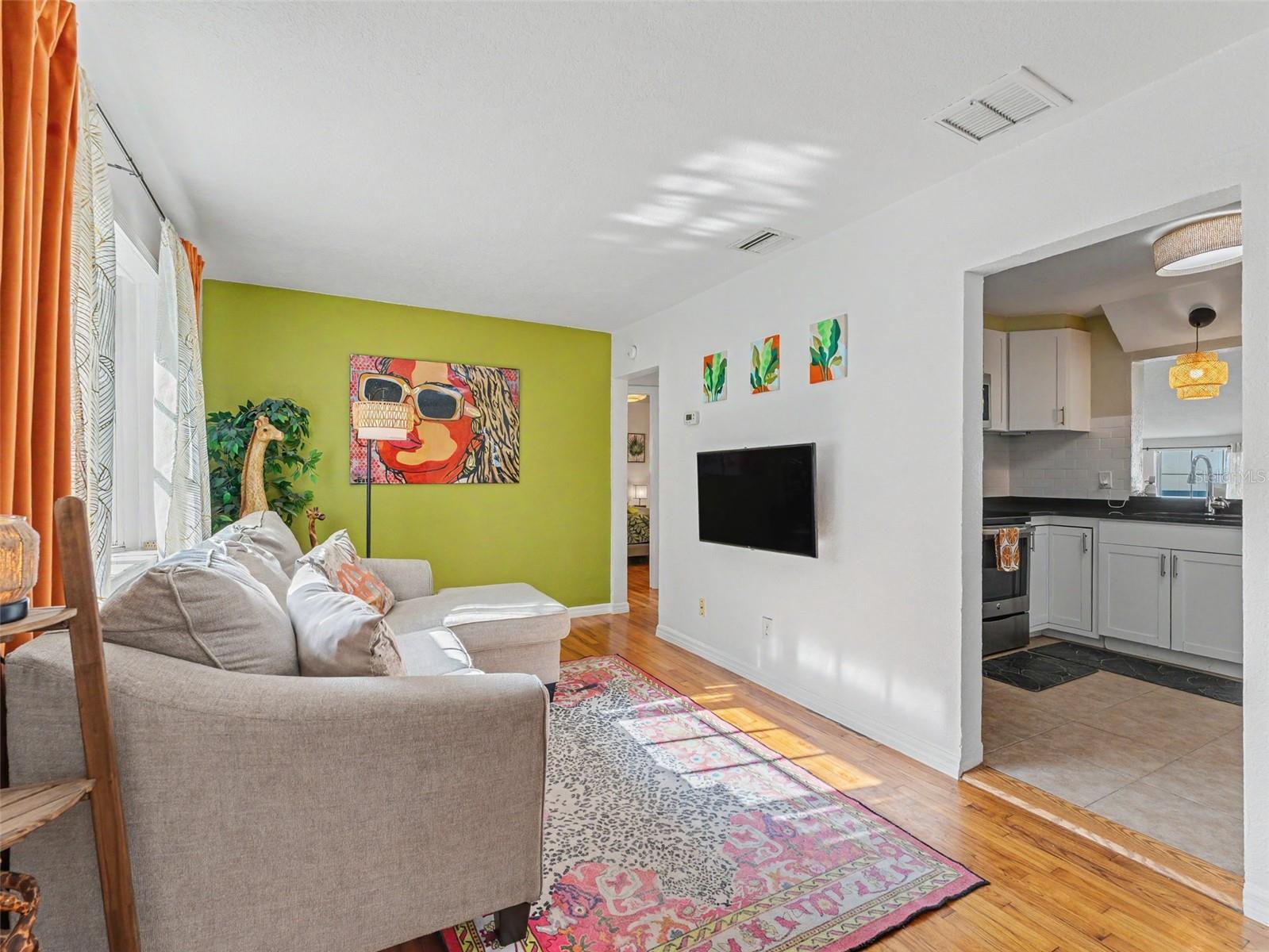 entryway into living room