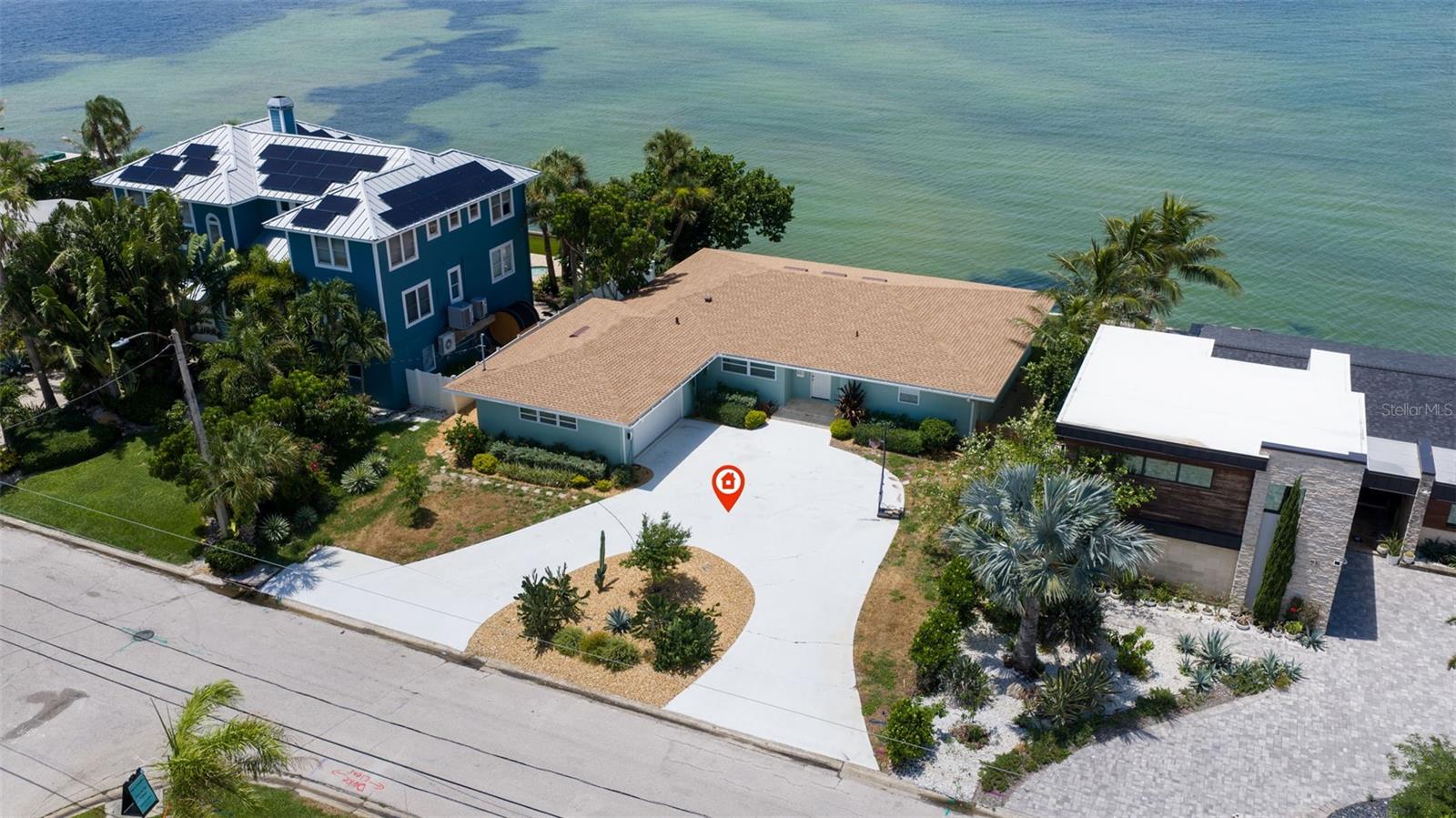 TB8524366
