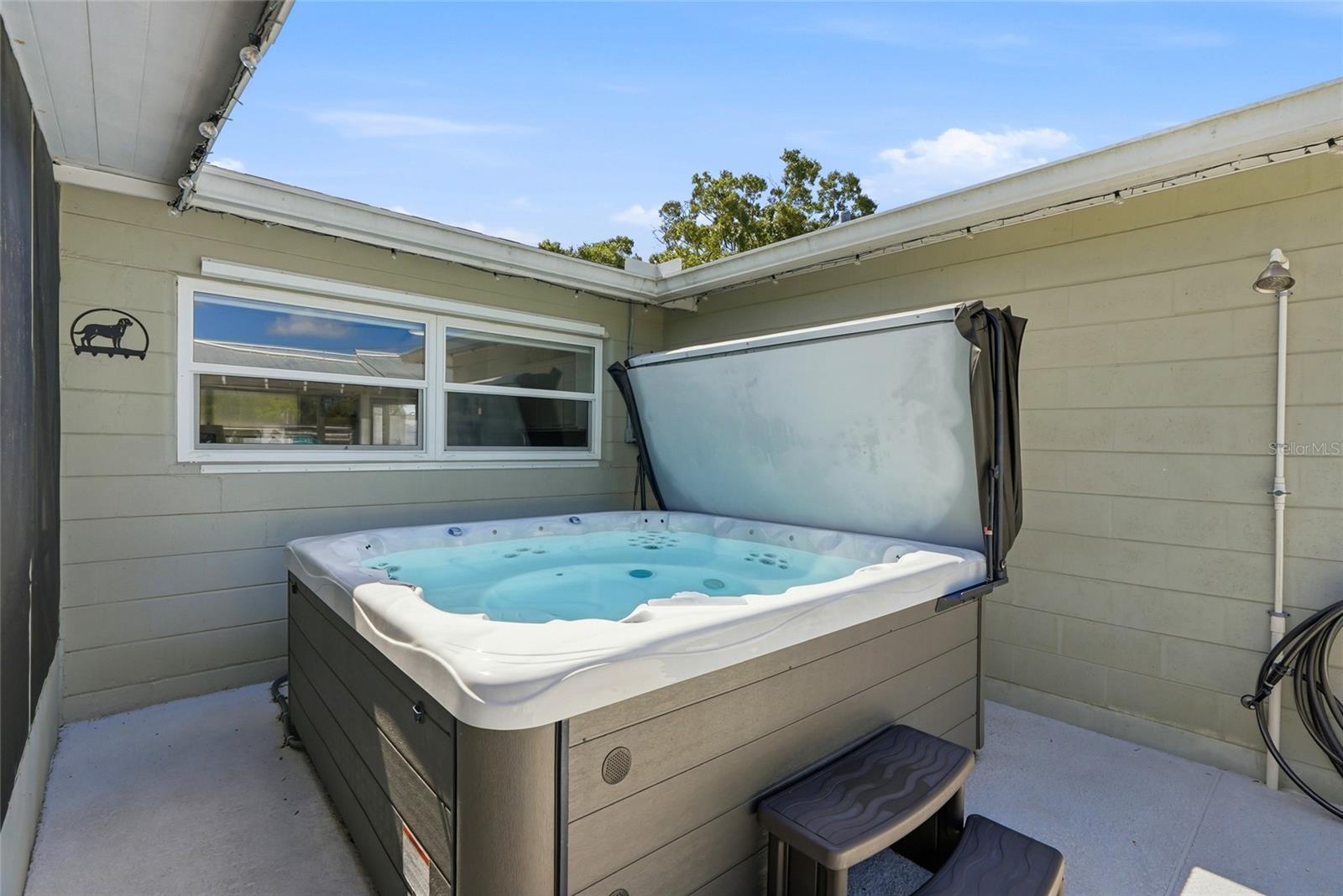 Brand new hot tub!