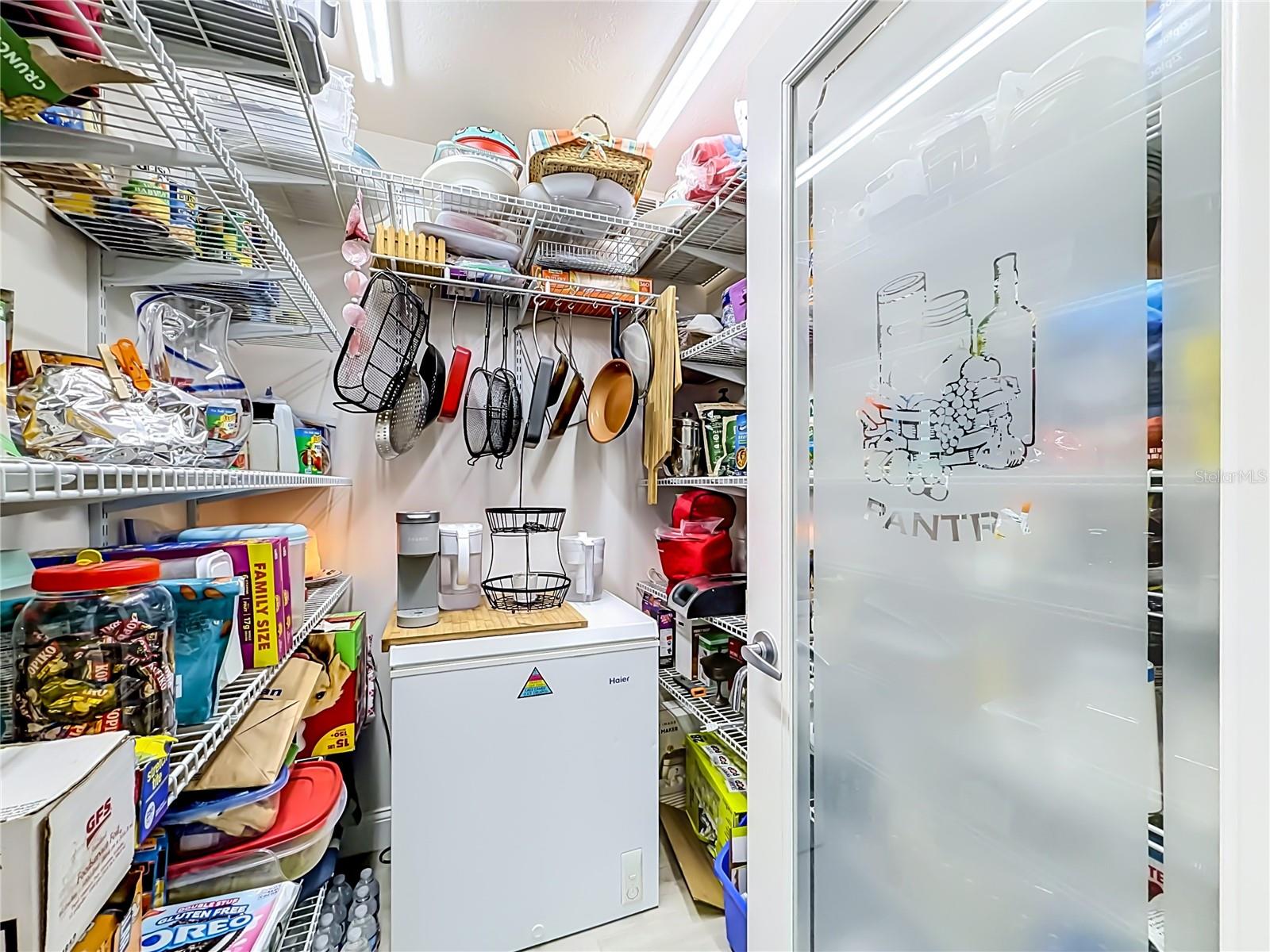 Walk -in pantry