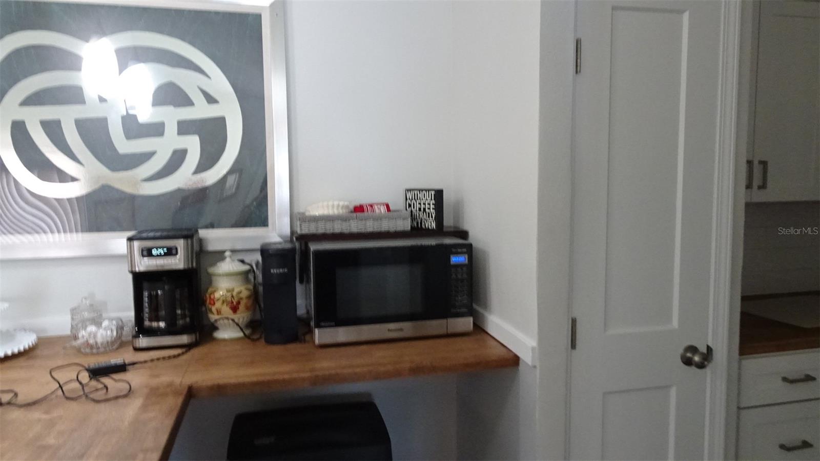 More of clubhouse kitchen