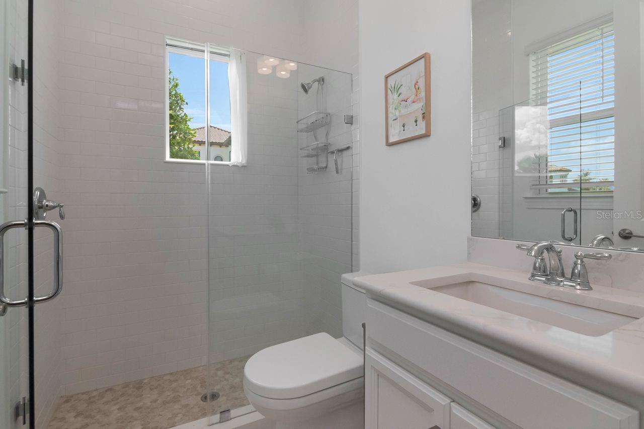 En-Suite Bathroom for Bedroom #4 - Vanity