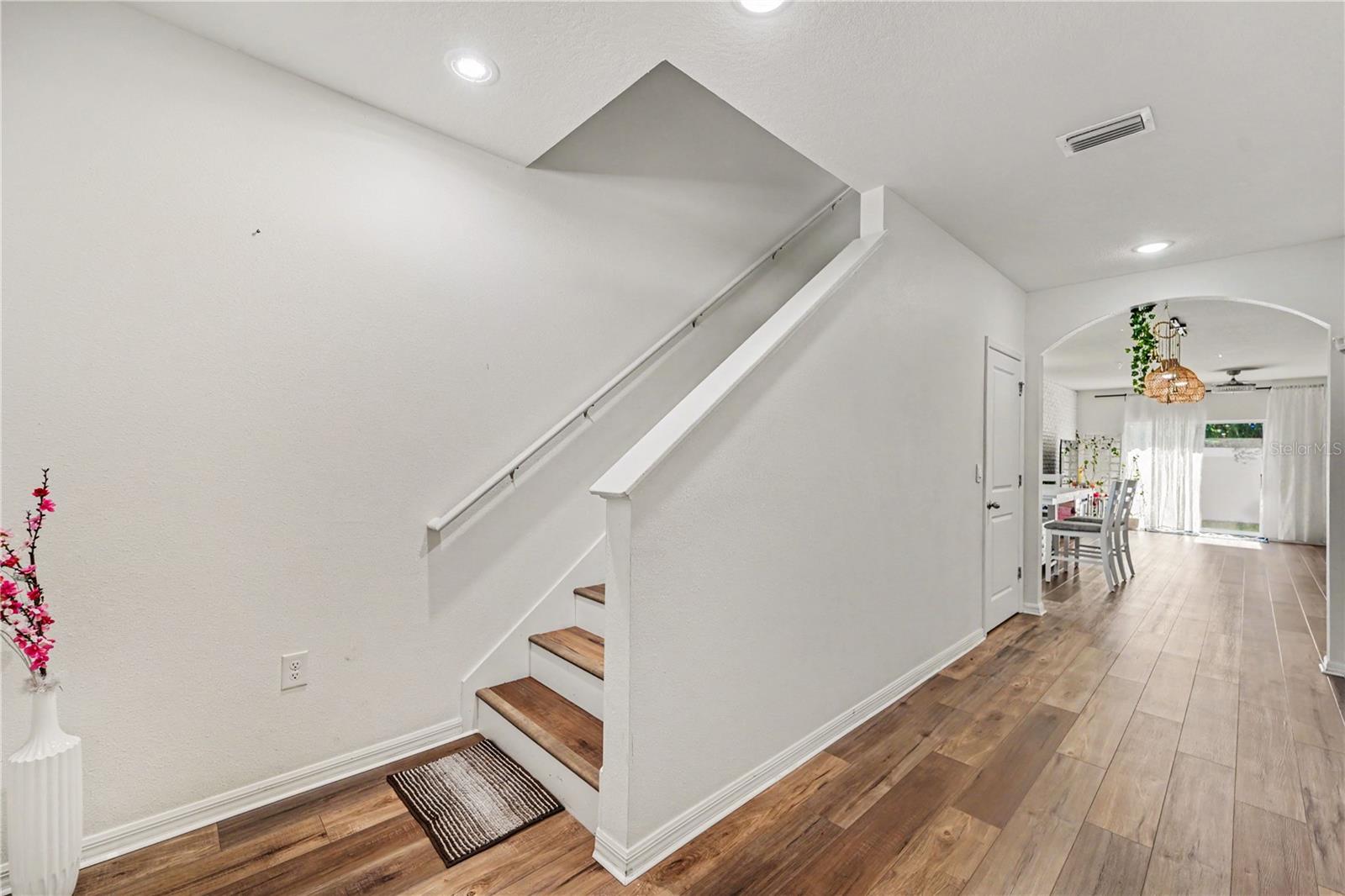 Entry way