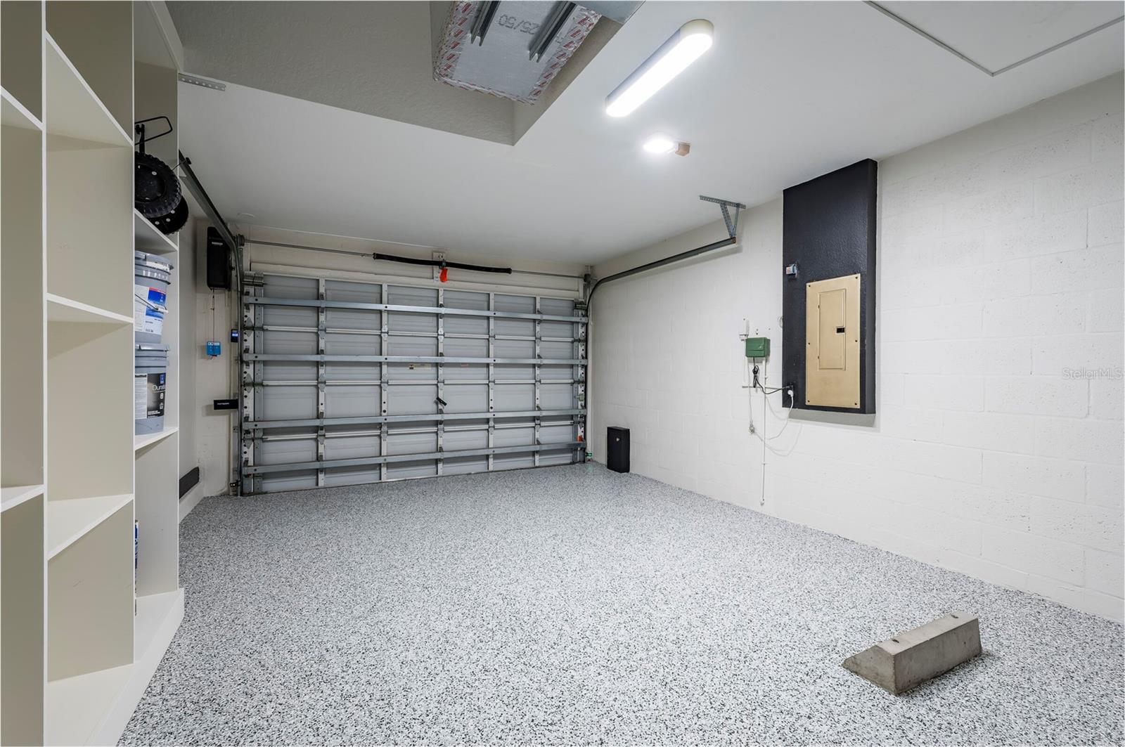Garage View-Epoxy Floor