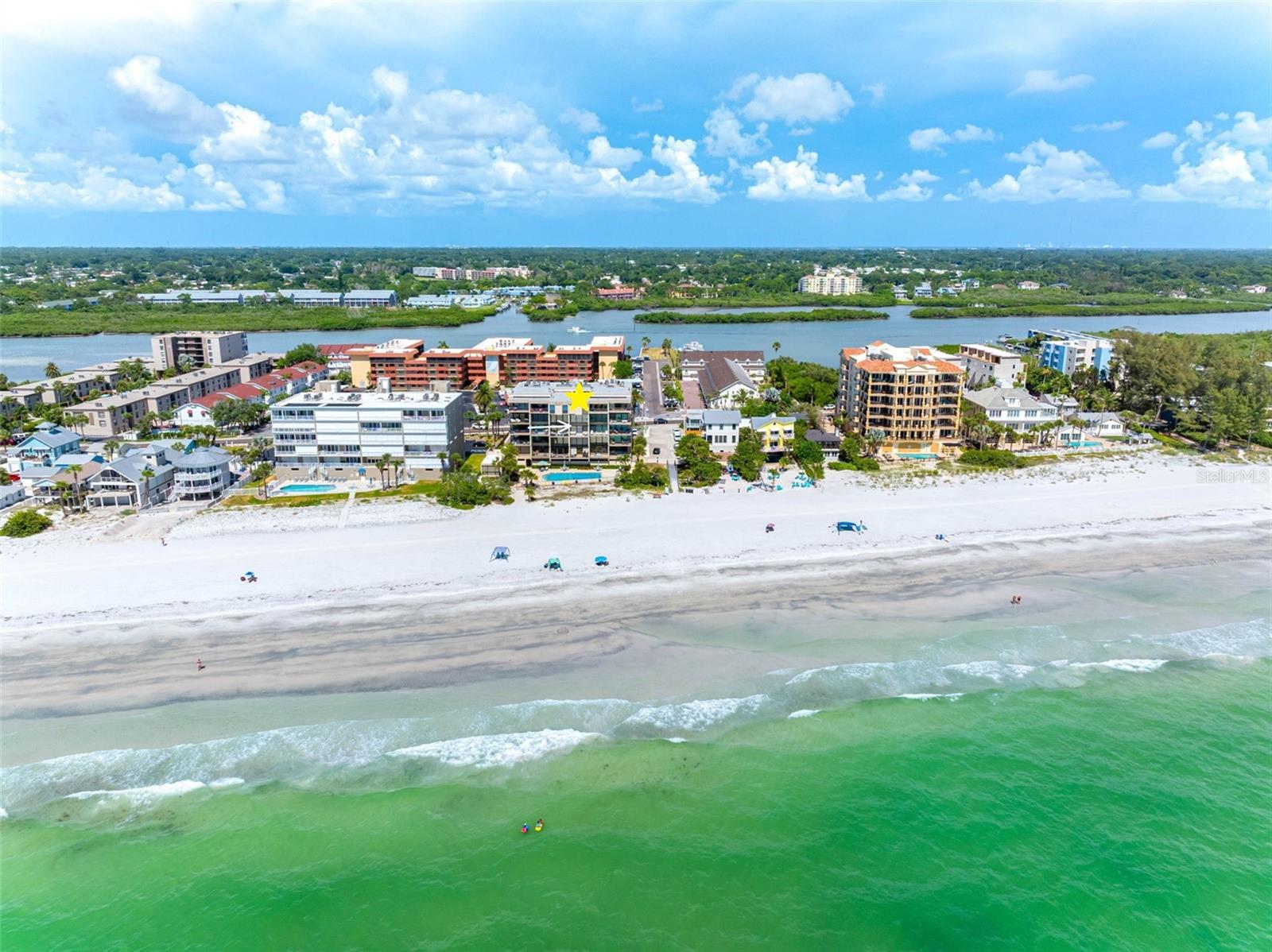 .. 700 West With Yellow Star.. Welcome to Indian Shores Florida. Due to the Topography of the Land. There is very Limited Public Parking - Translation - Beaches Never Crowded.