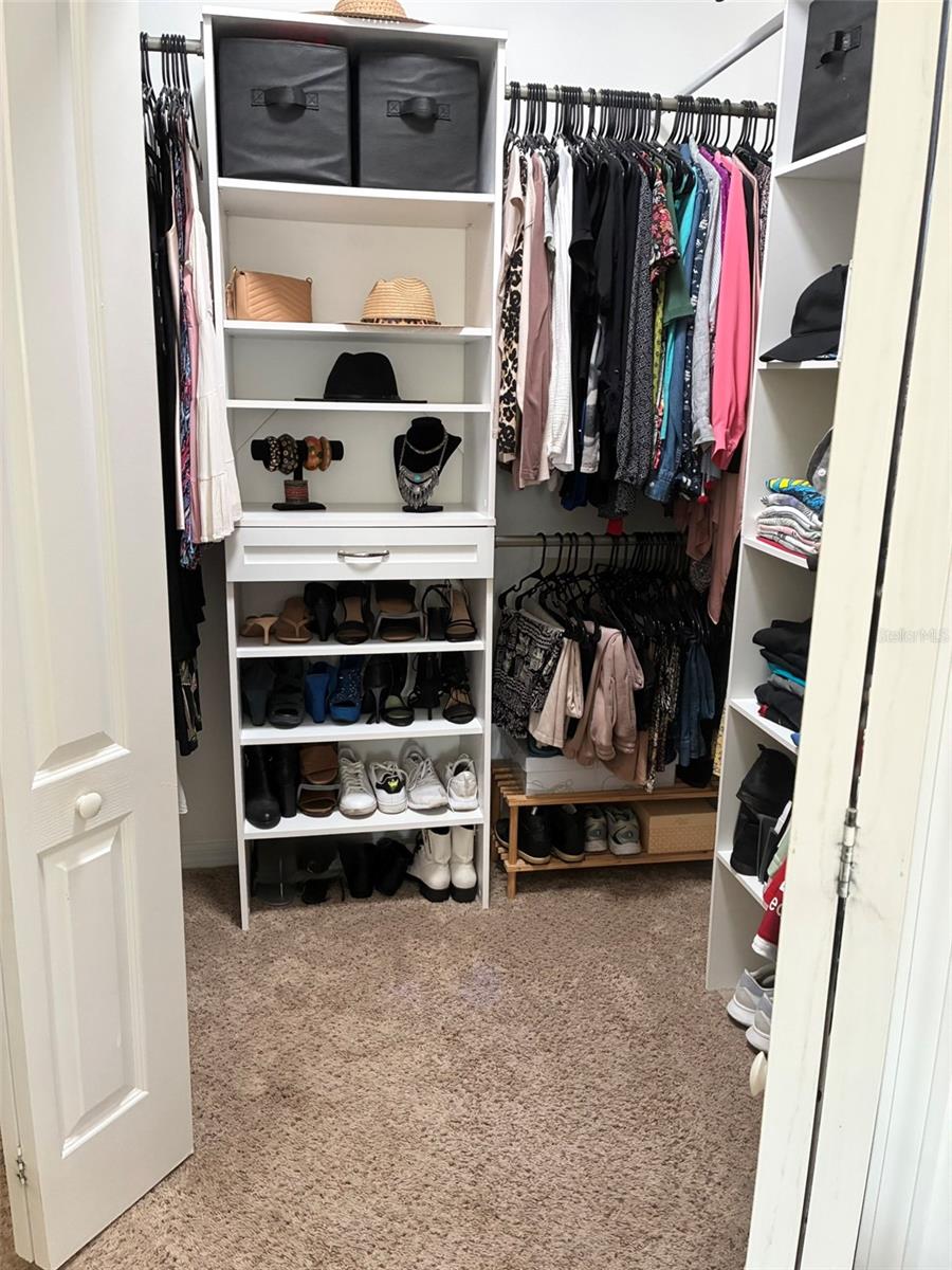 Walk in closet