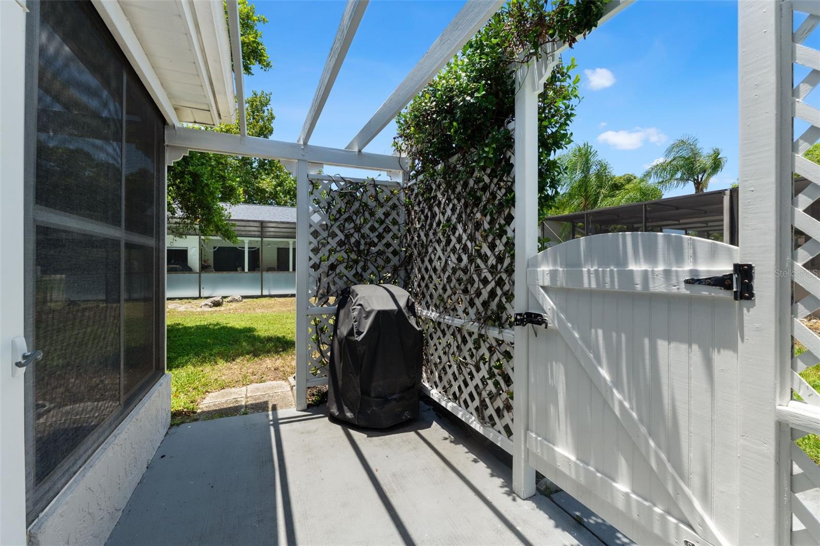 Walkway with perfumed jasmine vines