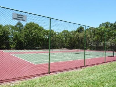 2 Tennis Courts