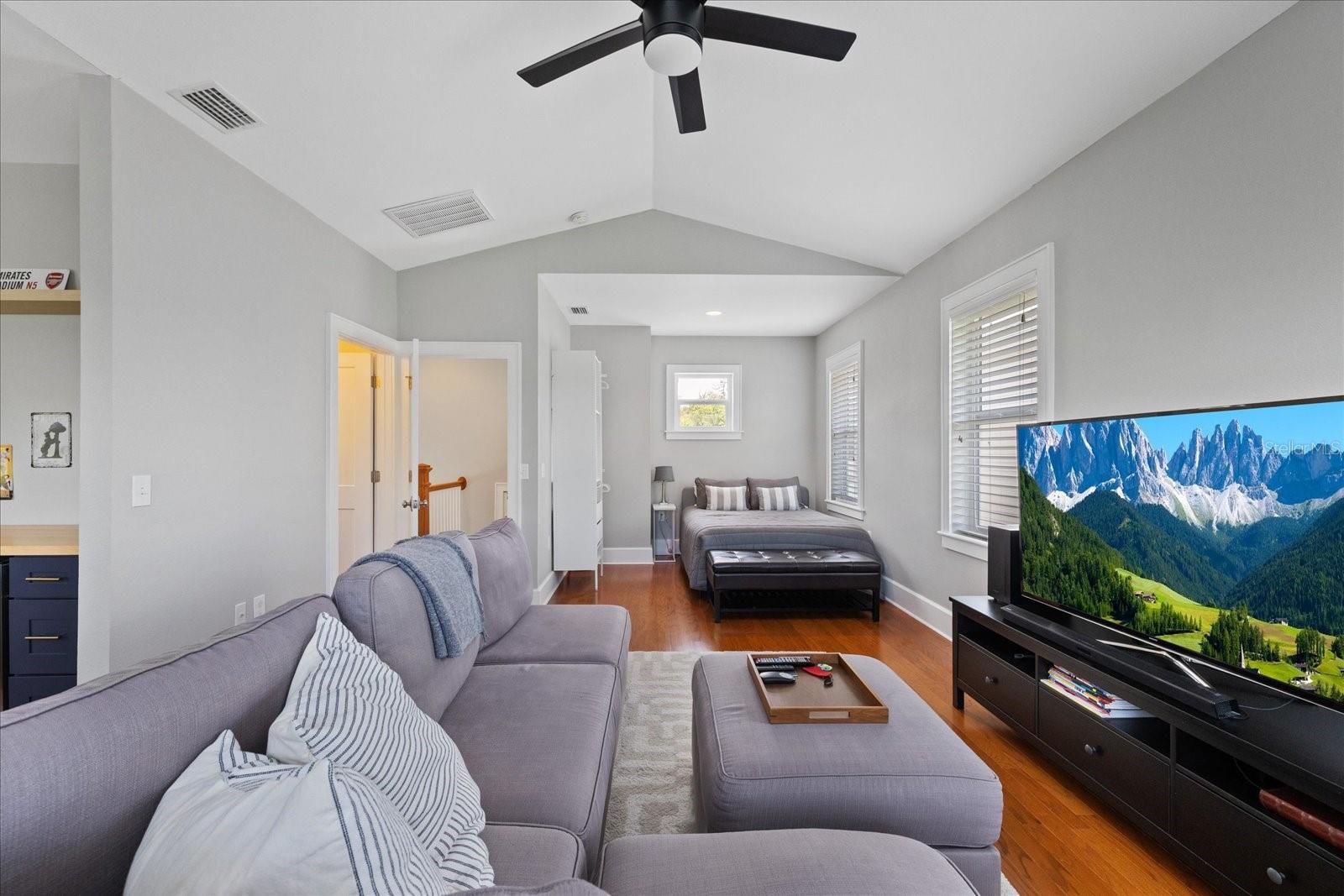 Bonus Room