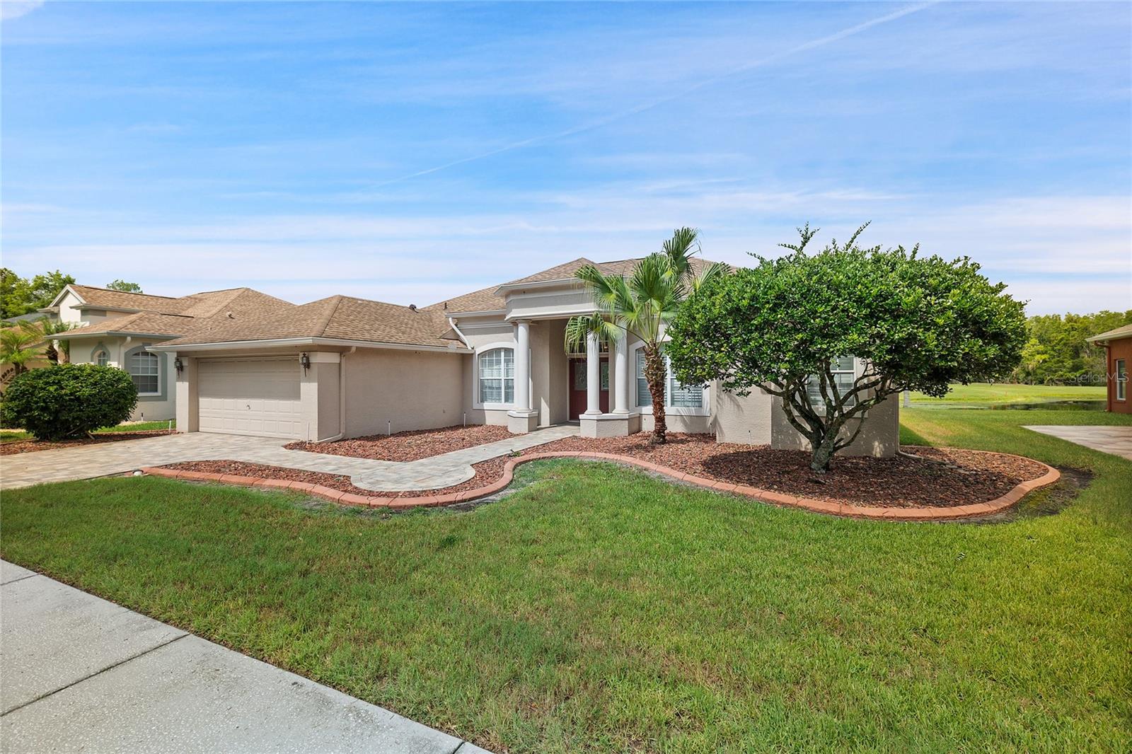 7154 MELOGOLD CIRCLE