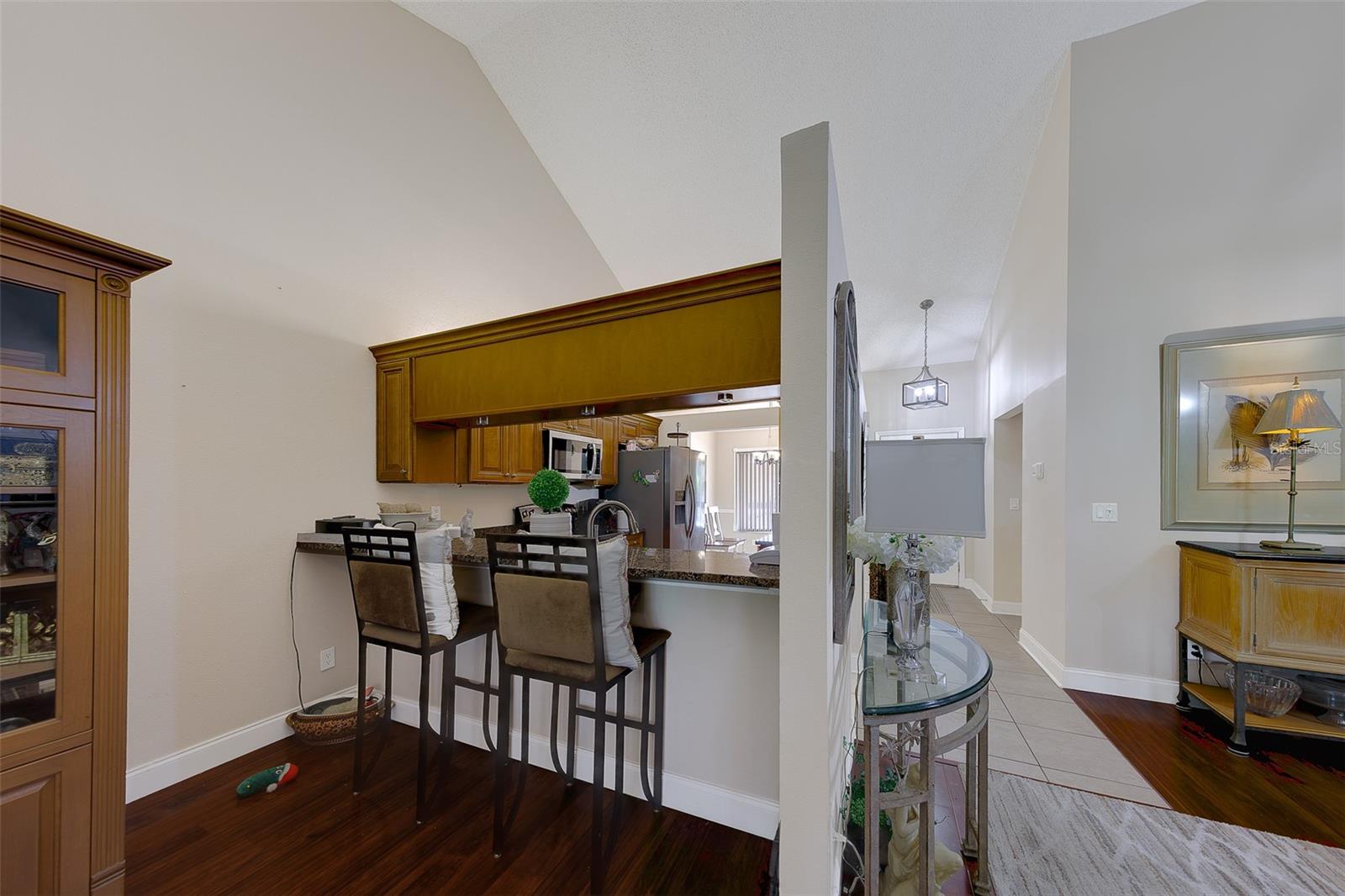 Breakfast bar
