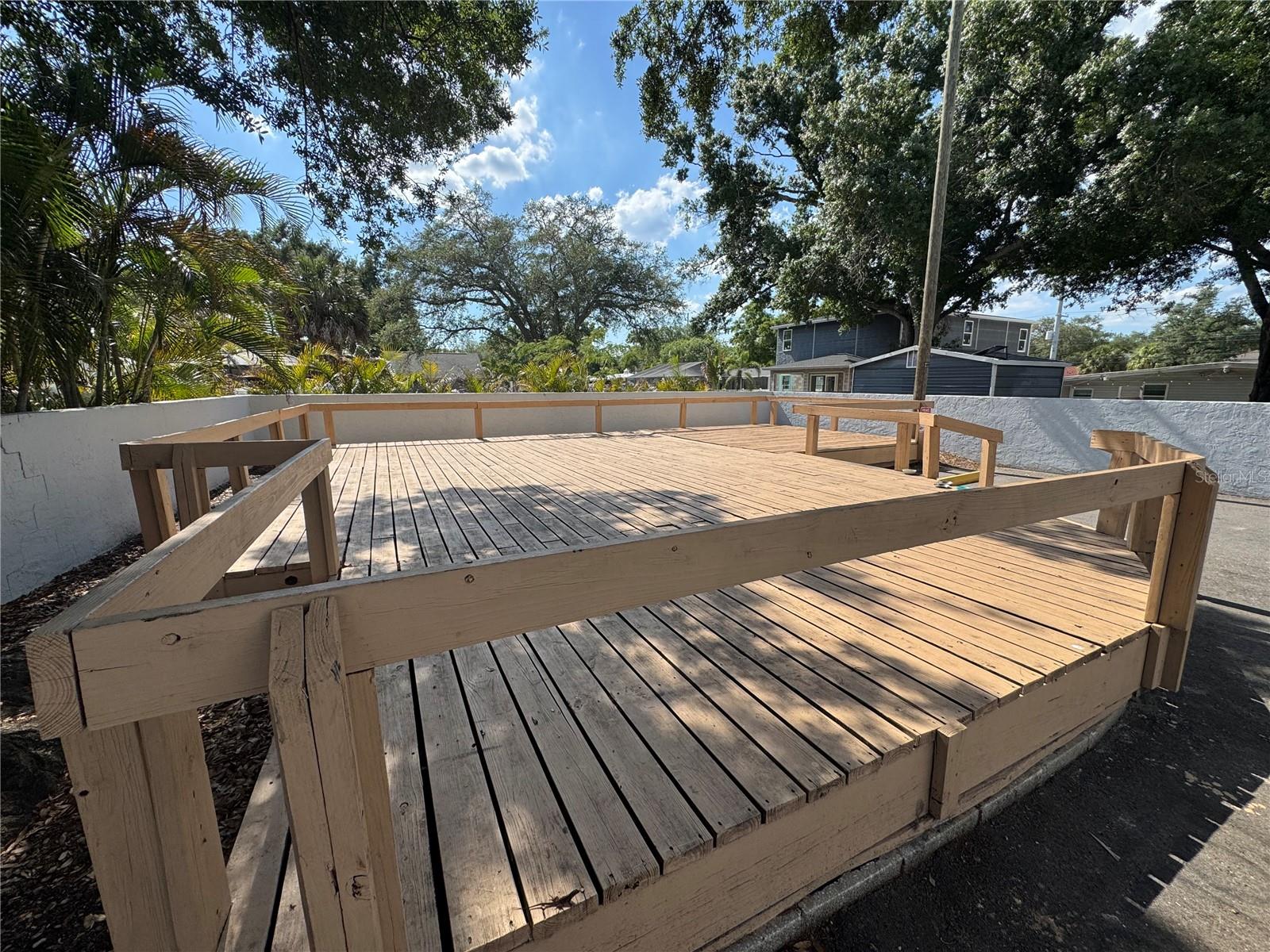 Community Deck