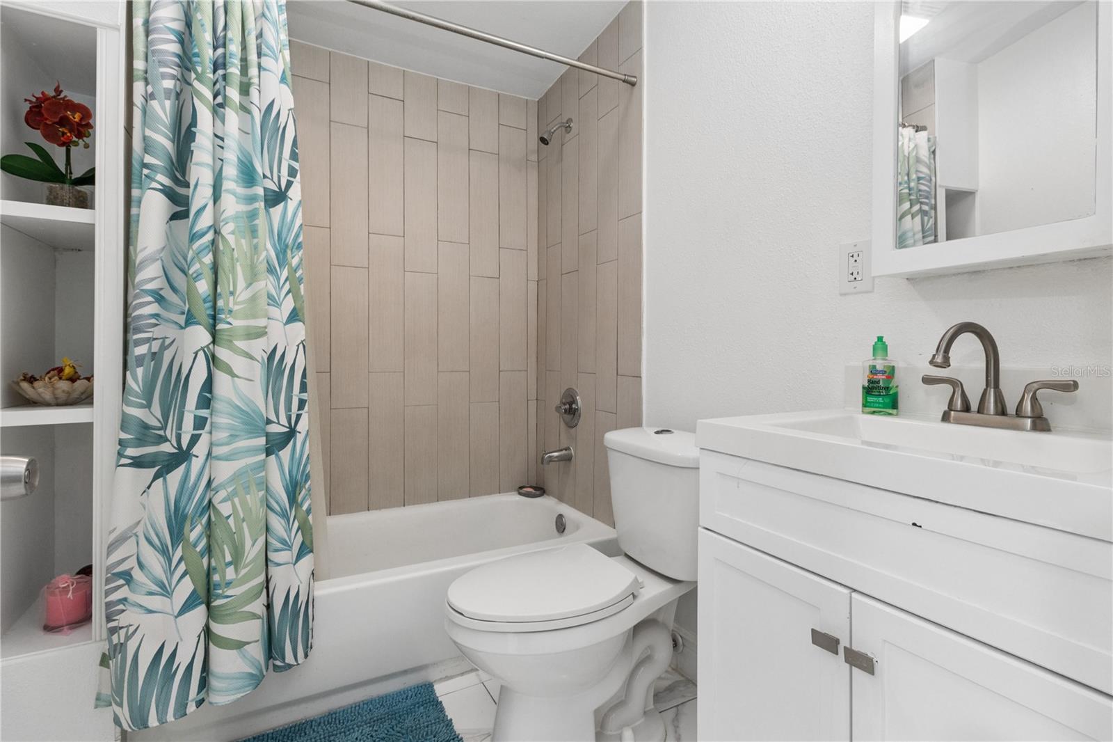Guest  Bathroom