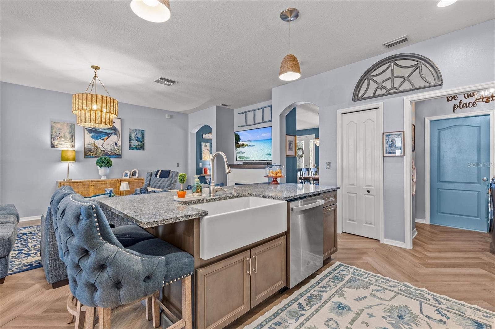 Kitchen Island with Seating