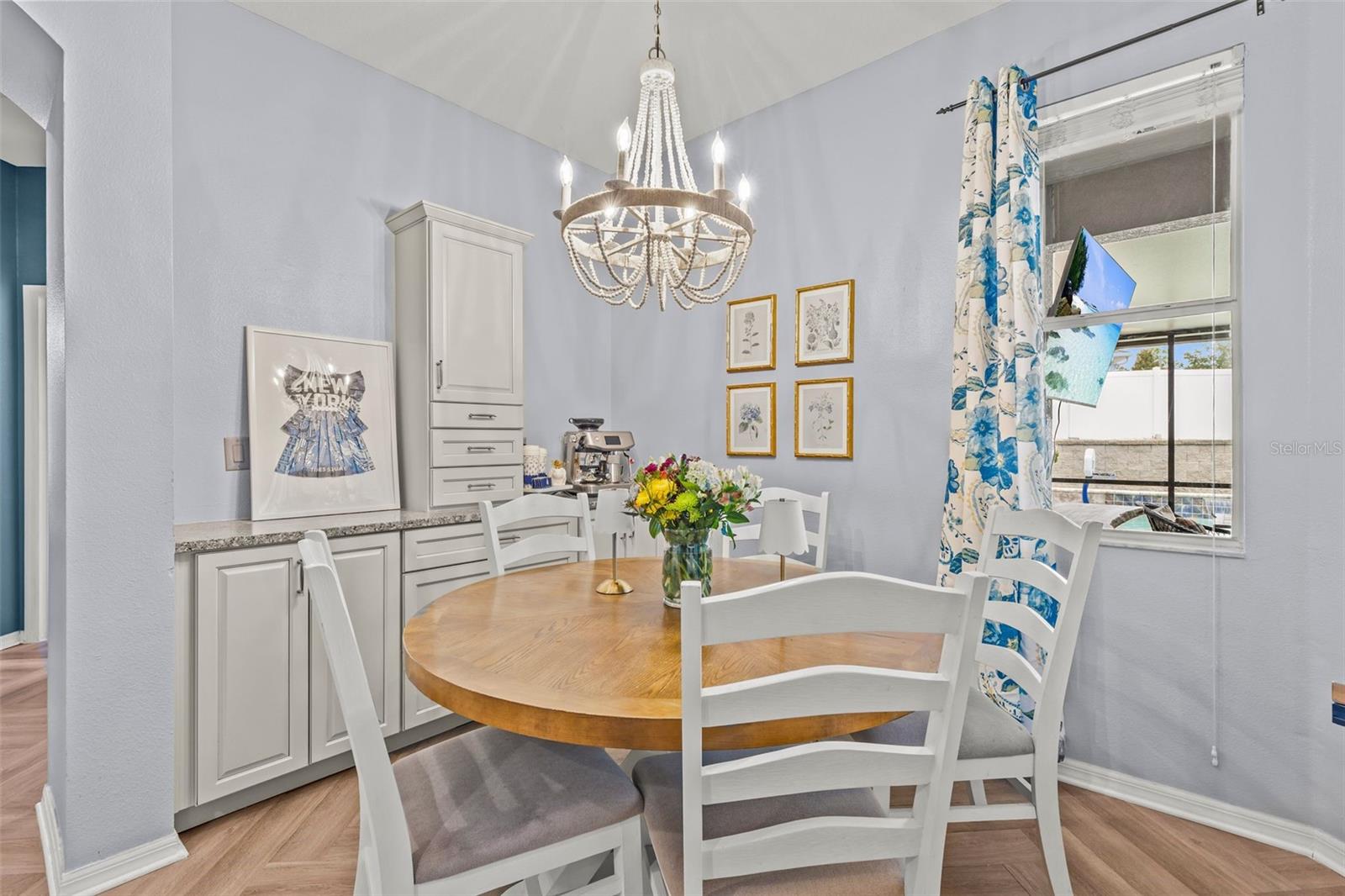 Breakfast Nook