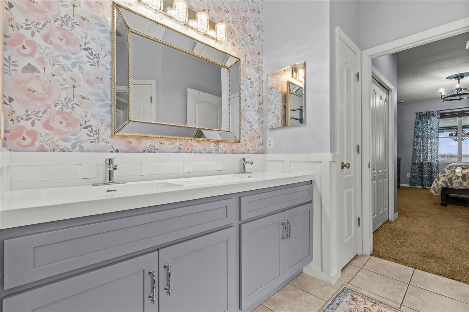 Dual Sinks in Primary Bathroom