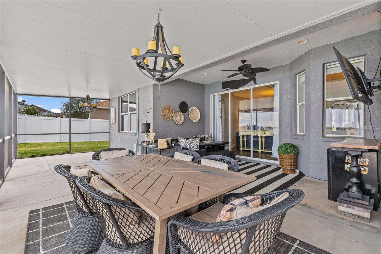 Sliding Doors to Back Patio