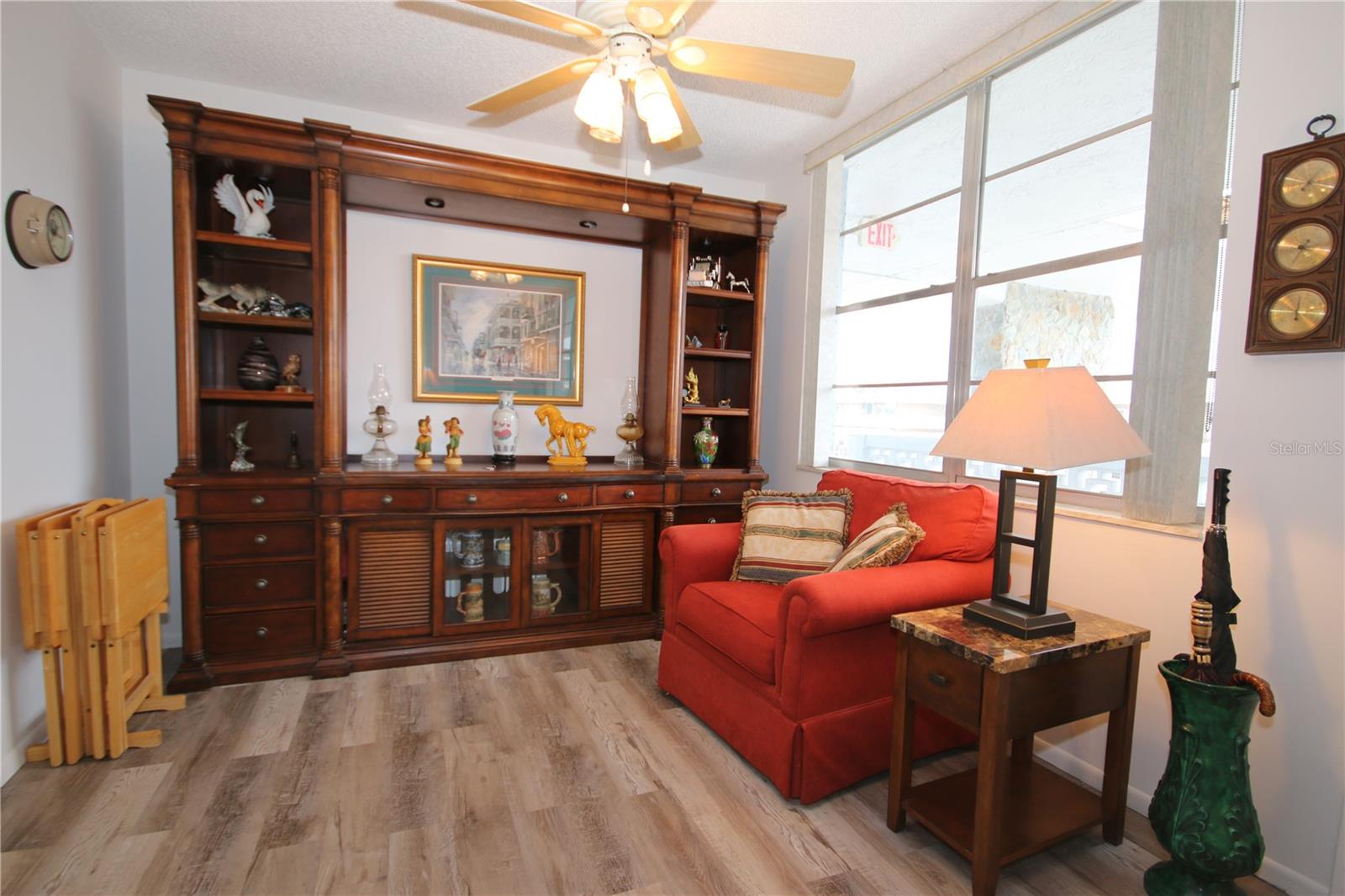 SITTING ROOM - DINING ROOM