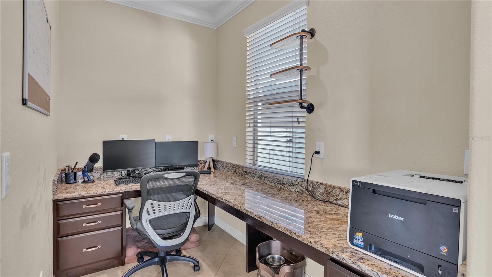 office nook