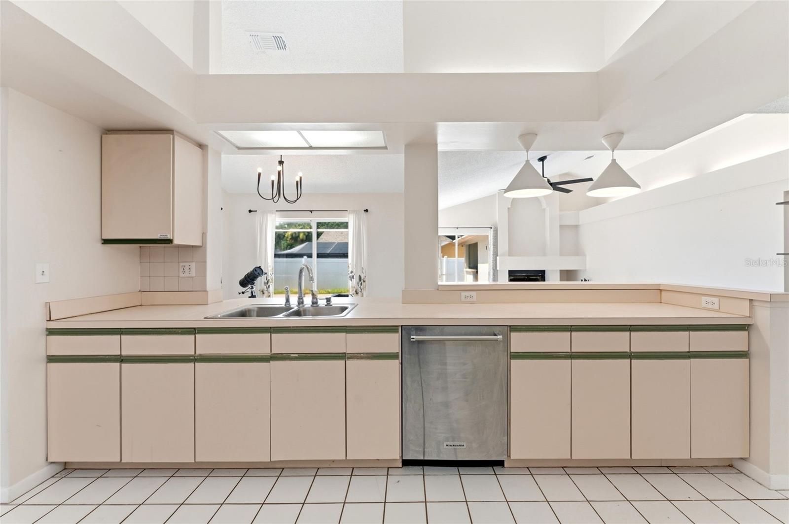 Kitchen with Counter Space