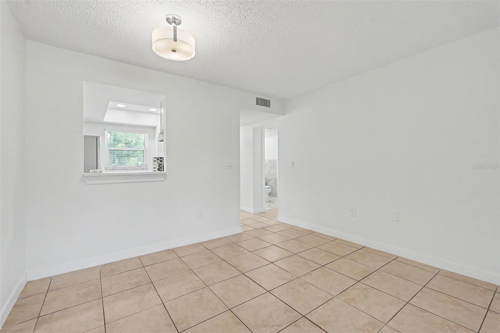 Living / Dining room combo