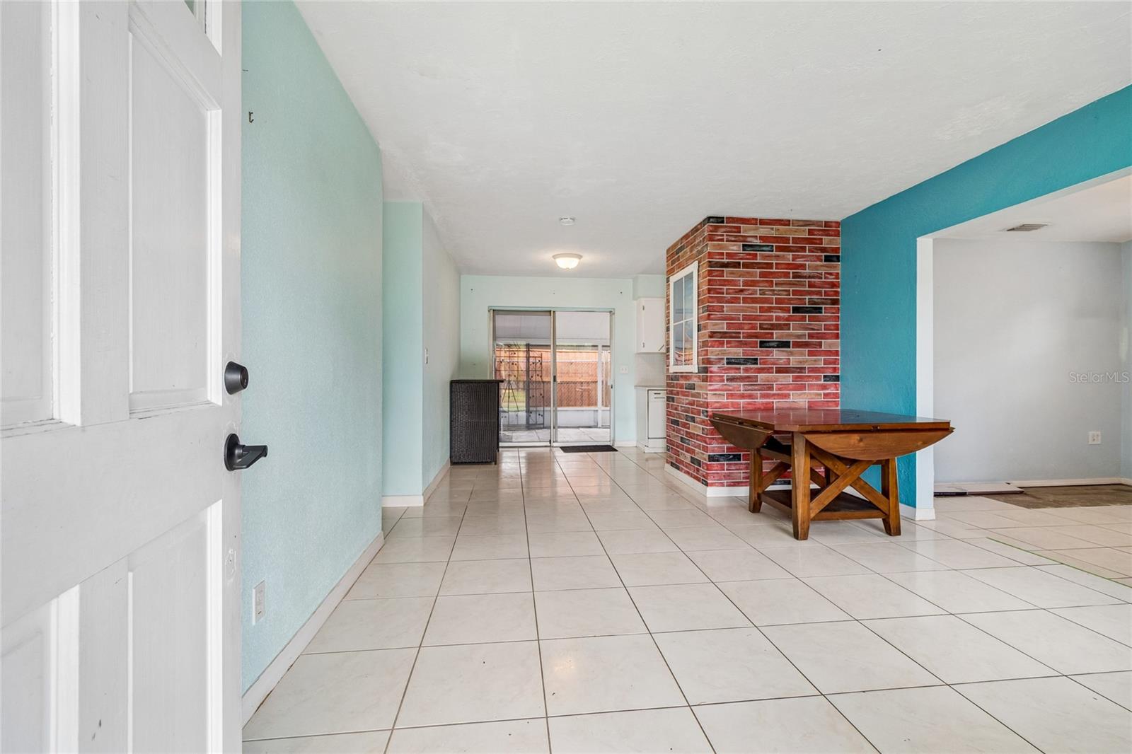 ENTRYWAY