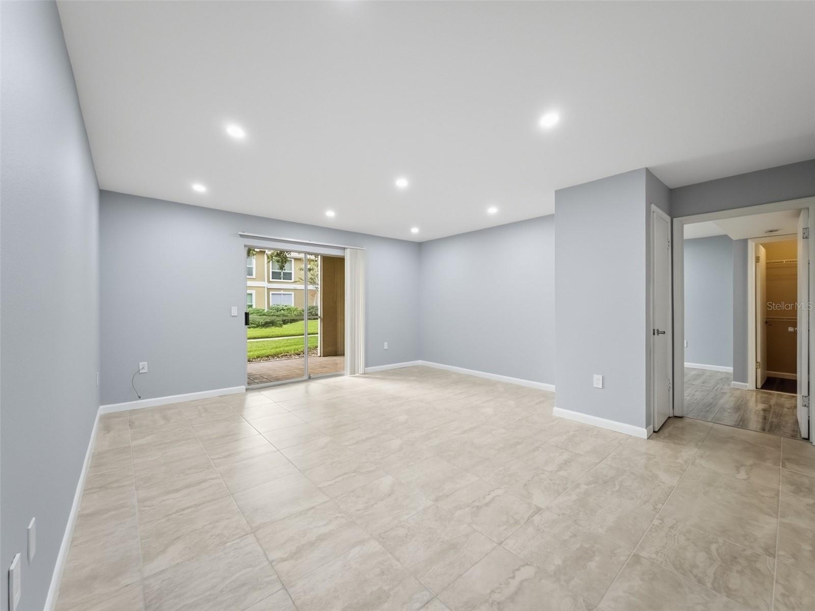 9481 Highland Oak Drive #1502, Tampa, FL 33647