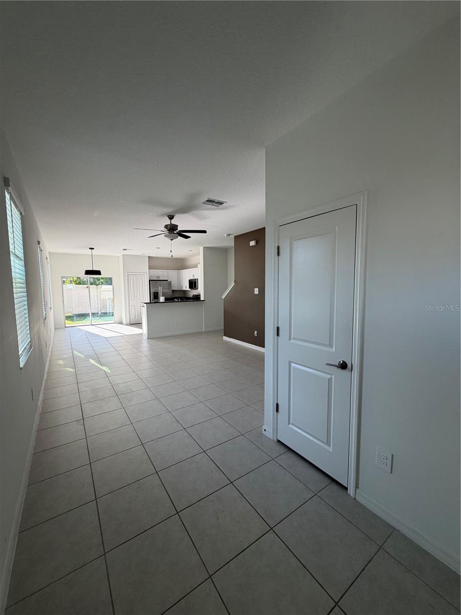 Entry way