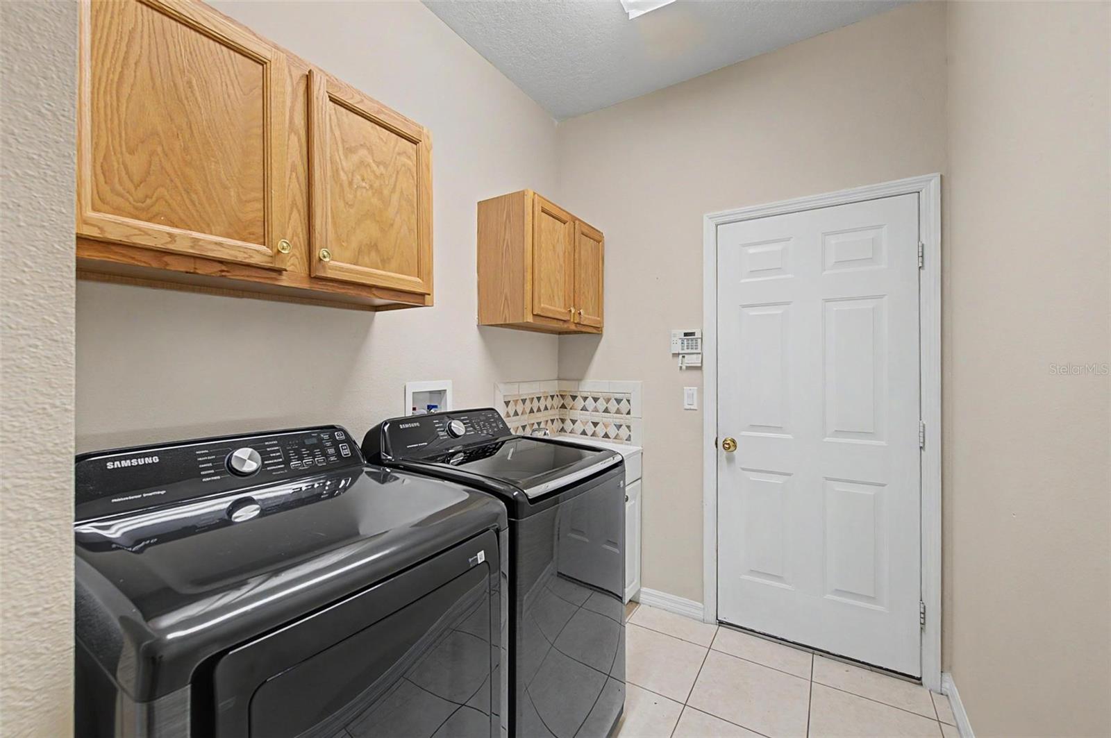 interior laundry room
