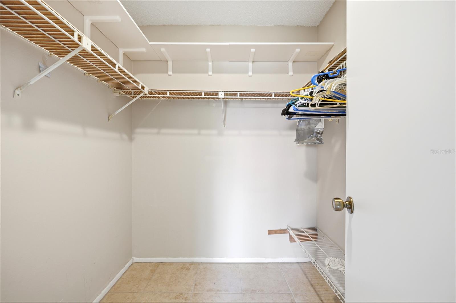 Master bedroom Closet