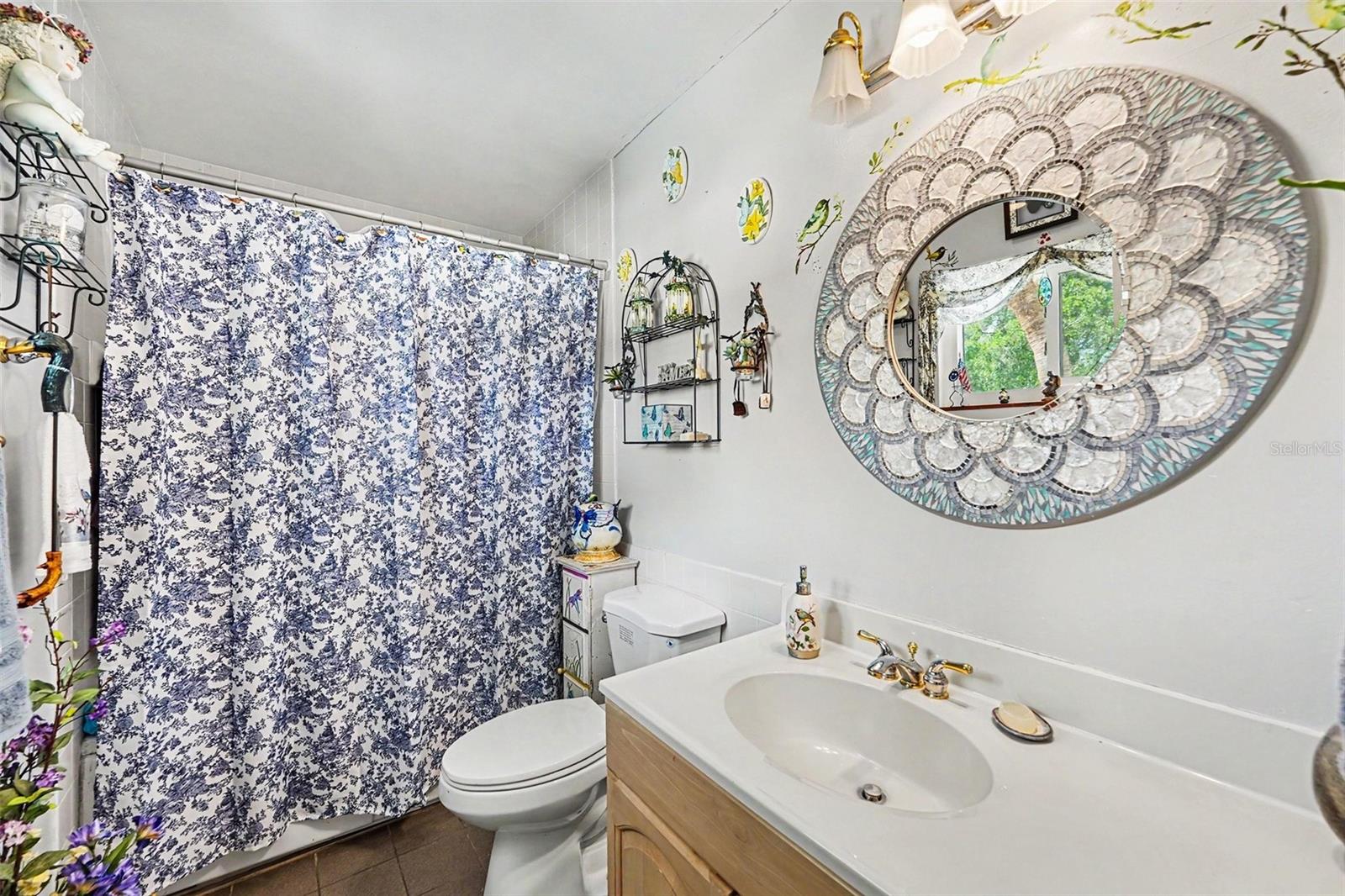 Master bathroom.